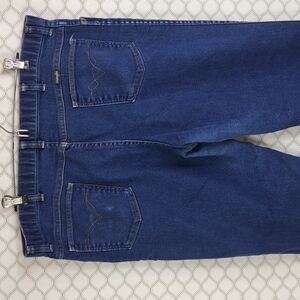 Vintage Wrangler Straight leg Men's 40/32 dark blue wash denim casual jeans
